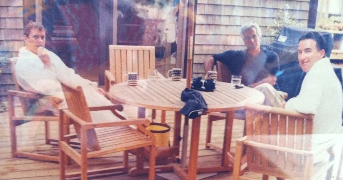 Archivi Epstein: emerge foto del principe Andrea e Mandelson con il finanziere negli anni '90