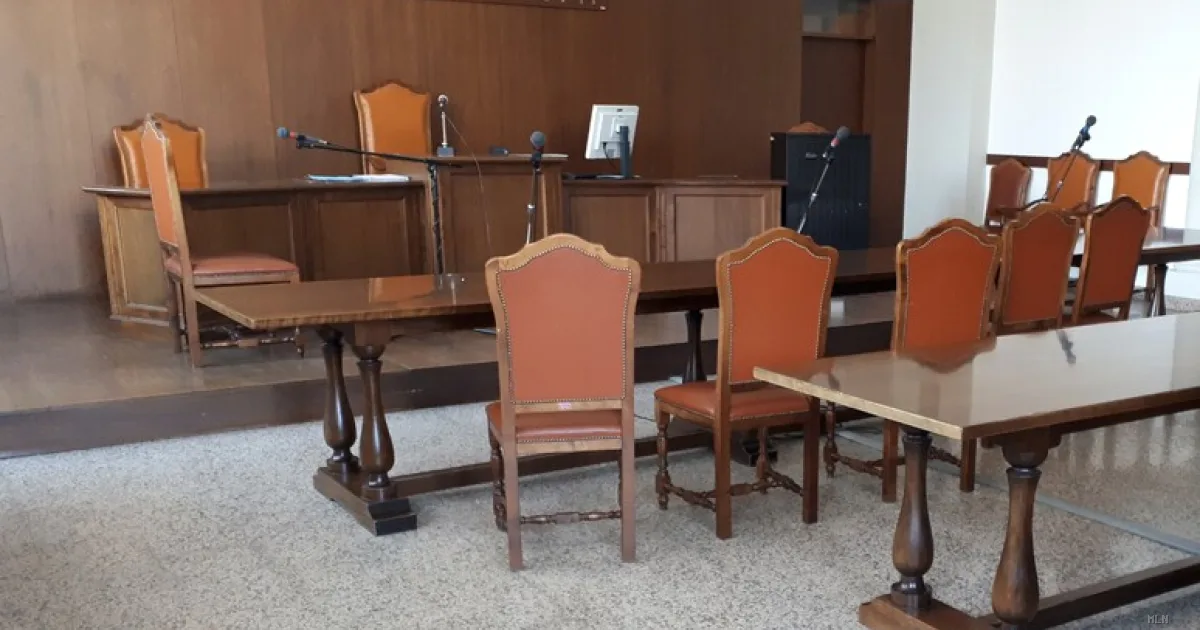 Ravenna, otto medici indagati per certificati falsi sui migranti: tre sospesi