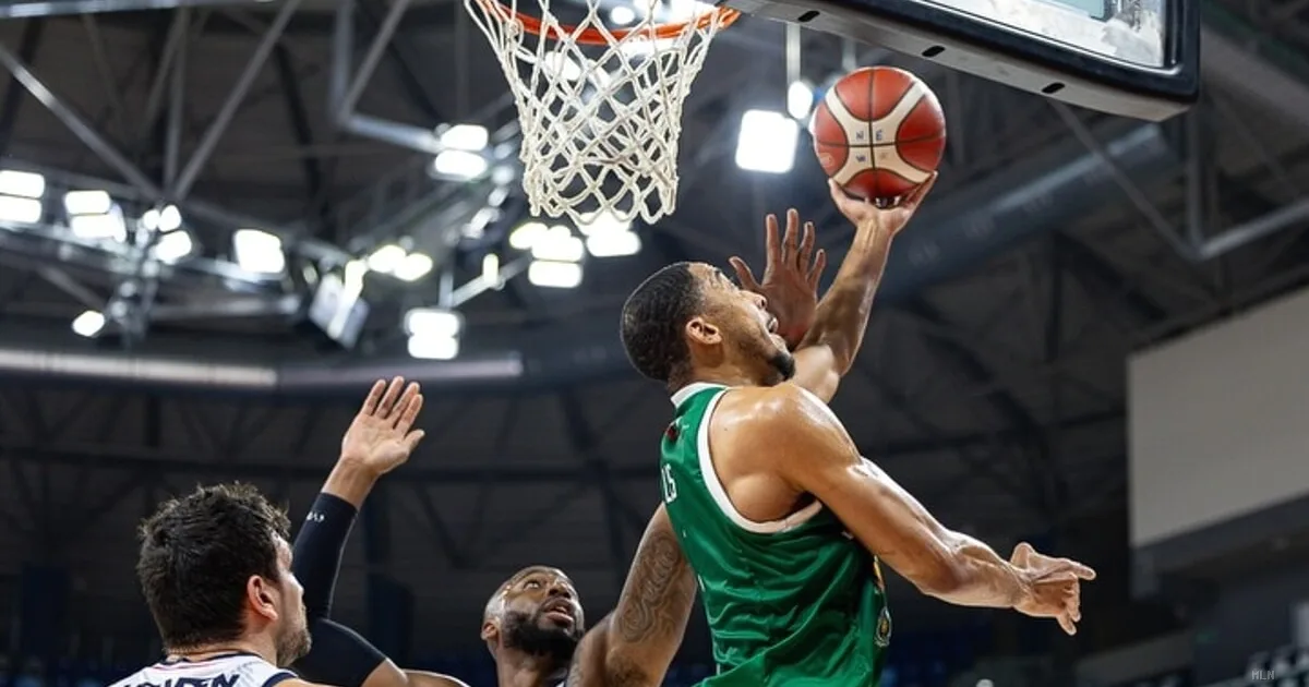 Avellino sfida Rieti per i playoff: il PalaDelMauro si riempie in cerca della vittoria