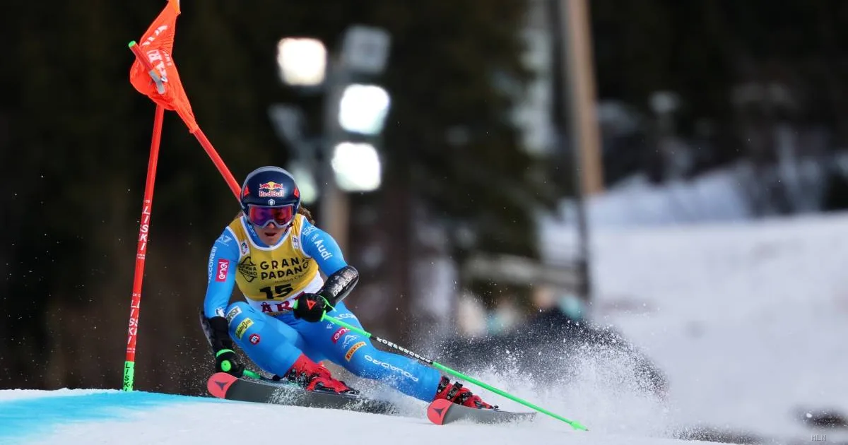 Sci, giornata difficile ad Arè per l'Italia: Goggia fuori, Zenere salva le azzurre in decima posizione