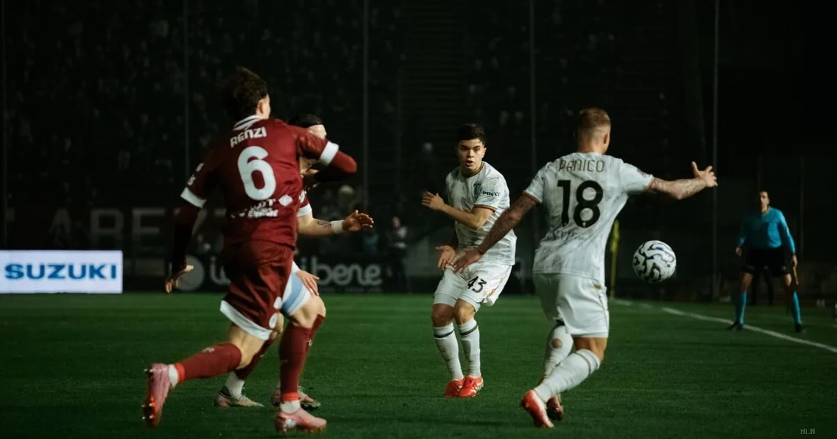 Pesaro sfida Ternana negli spareggi: scontro cruciale al Benelli