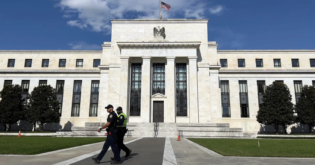 Banche centrali in stallo: la guerra in Medio Oriente blocca le decisioni sui tassi