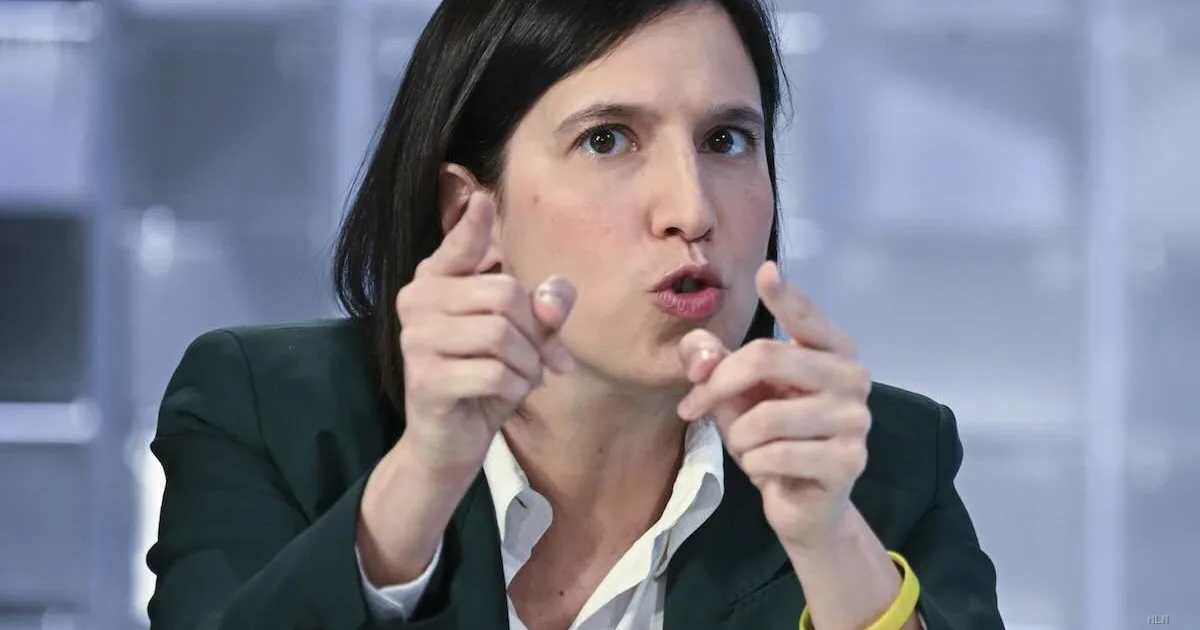 Schlein attacca Meloni: «No alle basi per i raid Usa in Iran, l'Italia pagherà il prezzo più alto»