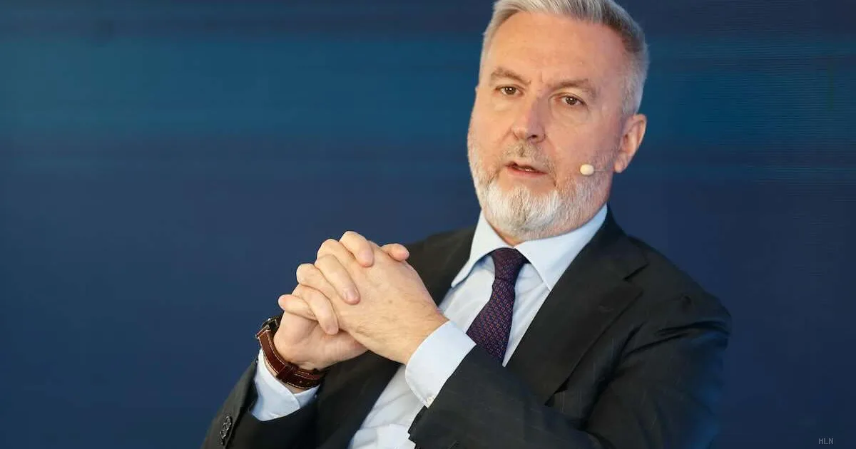 Guerini contro Meloni: «Basta seguire Trump, l'Italia si schieri con l'Europa»