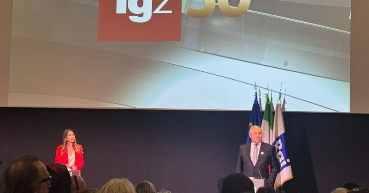 Meloni celebra il mezzo secolo del Tg2: «Continui a innovare preservando la sua anima»