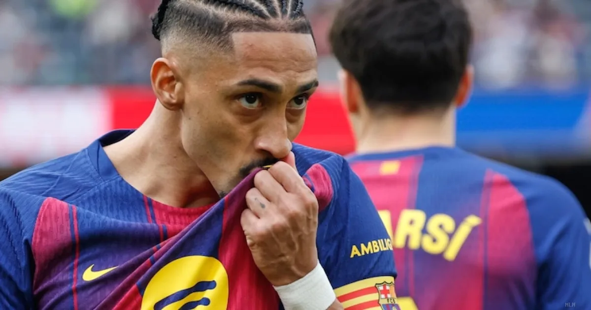 Barcellona demolisce il Siviglia con una manita: tripletta di Raphinha nella ventottesima giornata