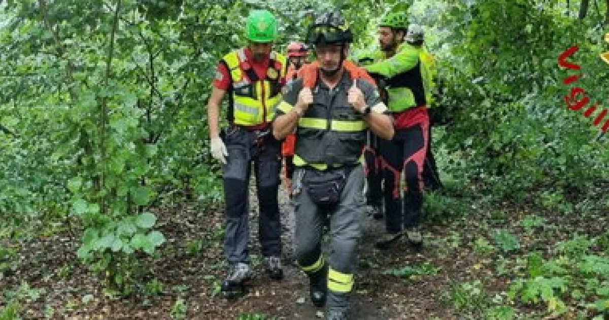 Monti Pisani, cinque escursioniste disorientate: intervengono i vigili del fuoco