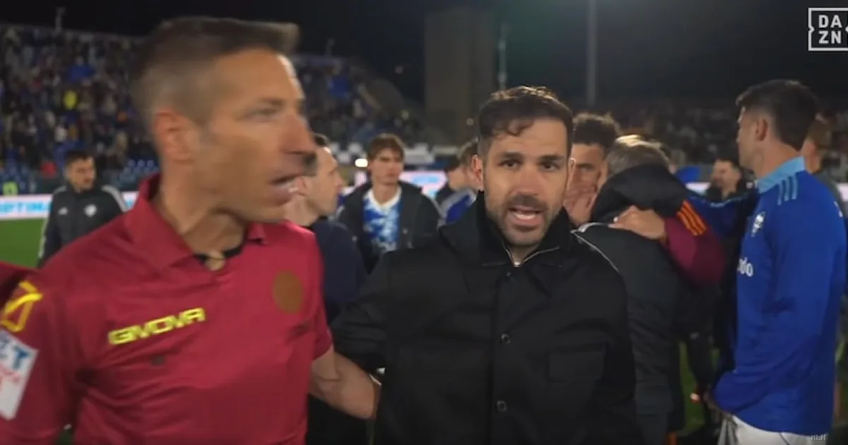 Fabregas critica Gasperini: «Non stringersi la mano è mancanza di rispetto»