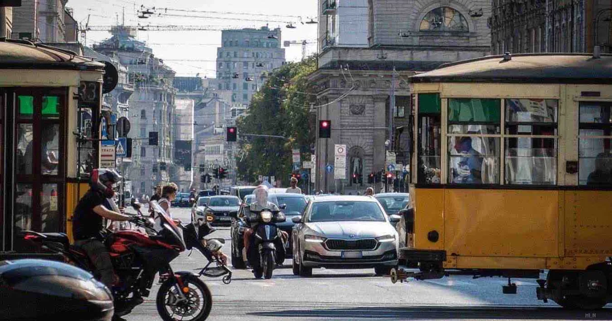 Italia fanalino di coda europeo: due abitanti su tre rinunciano ai trasporti pubblici