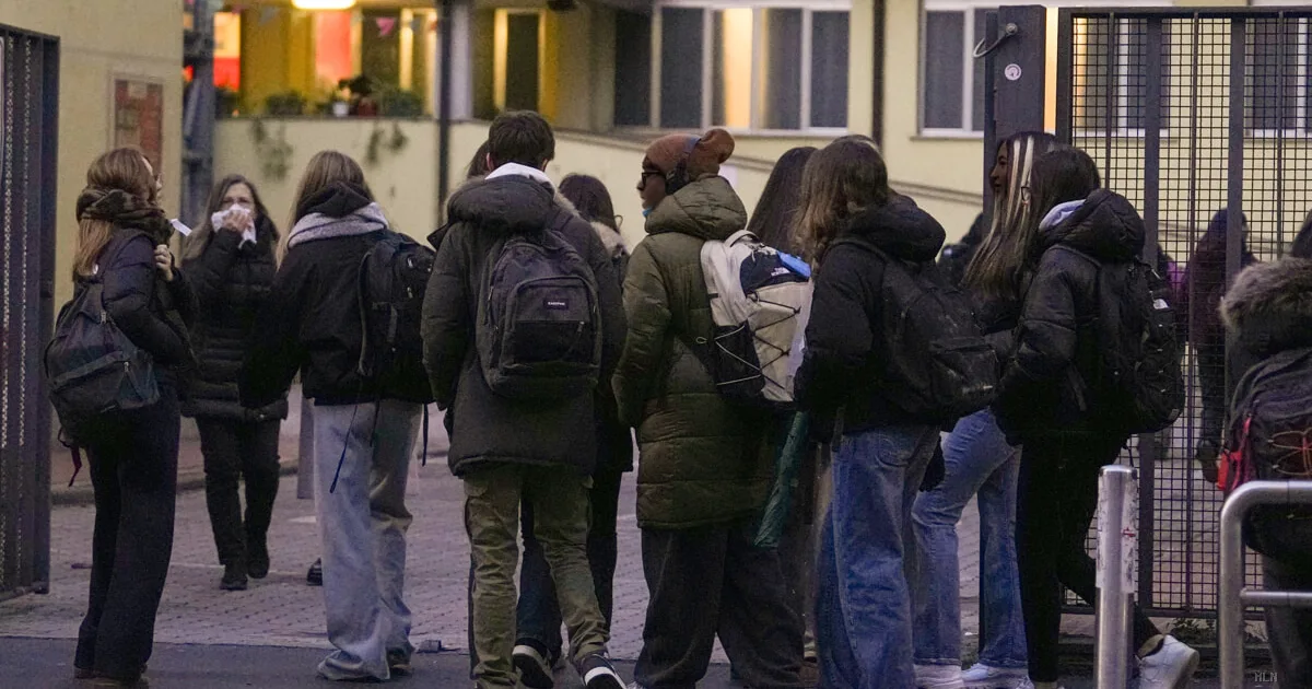 Riduzione dell'italiano negli istituti tecnici: quando la preparazione al lavoro sacrifica la cultura