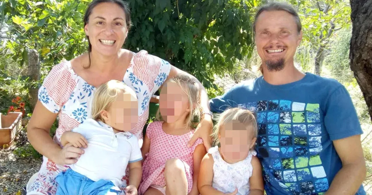 Da Bali all'Abruzzo: la storia della famiglia che sfida lo Stato italiano per vivere nel bosco