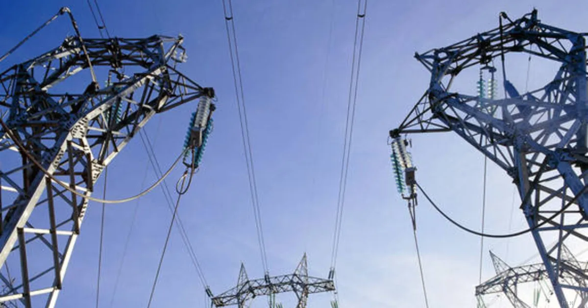 Bollette alle stelle: famiglie italiane colpite da rincari record di 416 euro