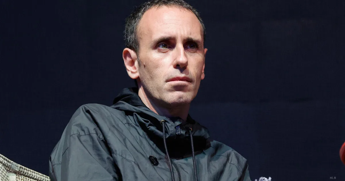 Zerocalcare attacca la sinistra: «Paralizzata dalla paura del conflitto e del dissenso»