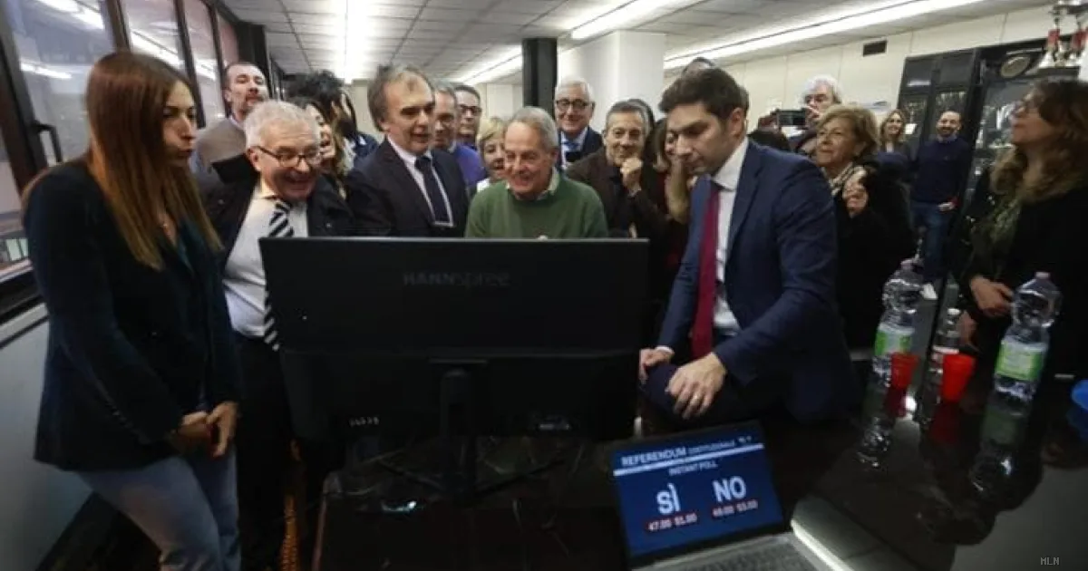 Referendum, la magistratura napoletana esulta per il No: cori di Bella ciao in Procura