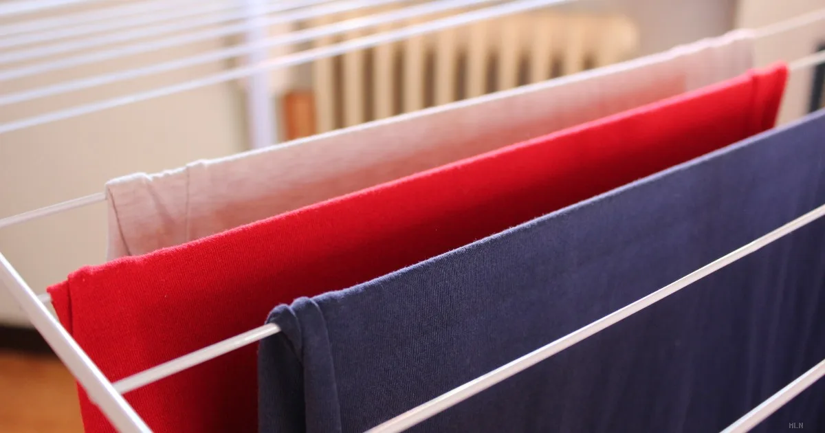 Bucato sul riscaldamento: il rischio nascosto per respirare. L'avvertimento della scienza