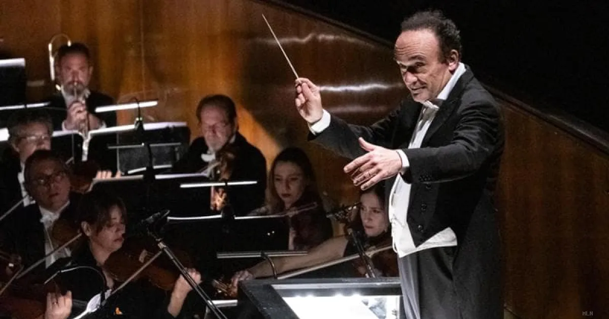 Scandalo Epstein arriva a Palermo: il Massimo cancella il direttore Chaslin dall'Aida