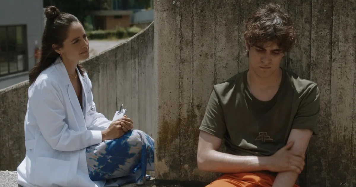 Strike: il film che racconta le dipendenze dei giovani tra risate e lacrime