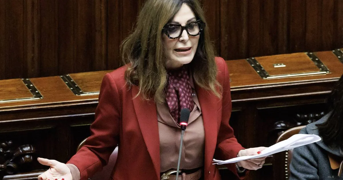 Santanchè: dalla festa al governo, il personaggio che non sceglie compromessi