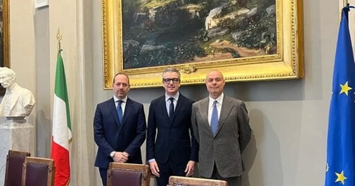 Allarme cyber per l'Italia: il Parlamento si mobilita di fronte alla guerra ibrida globale