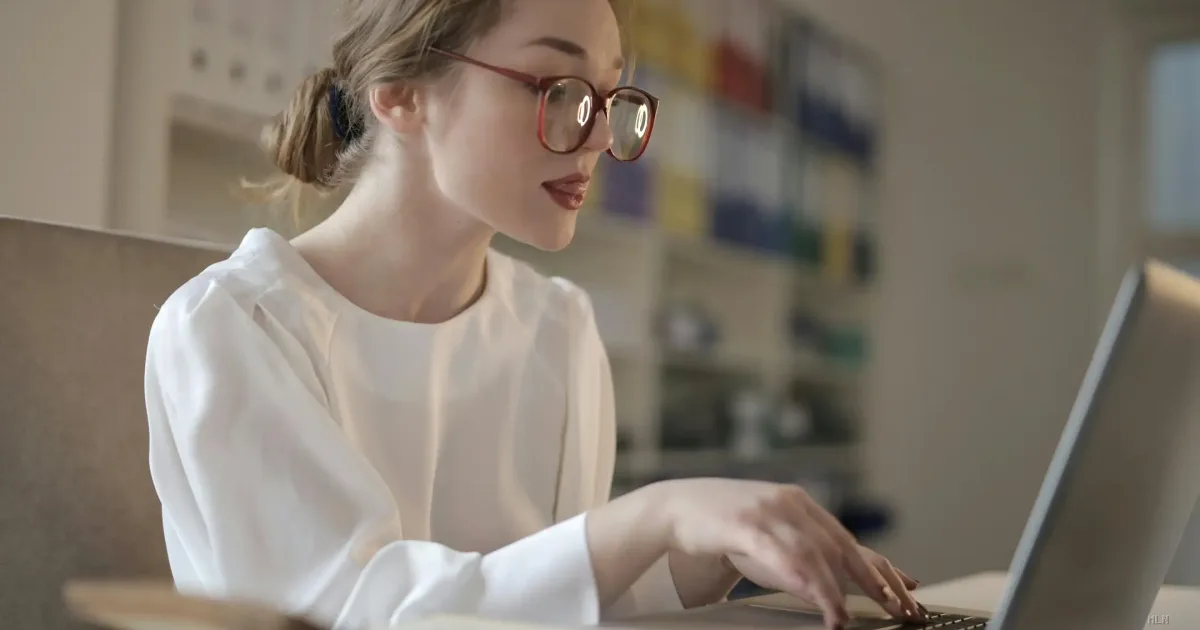 Babbel dimezza i prezzi: imparare le lingue a meno di 8 euro al mese