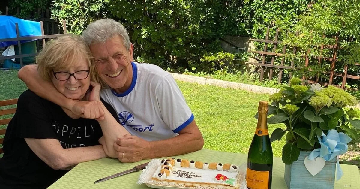 Addio a Beppe Savoldi, la leggenda del Napoli si spegne a 79 anni. Il figlio: "Infinito l'amore ricevuto"