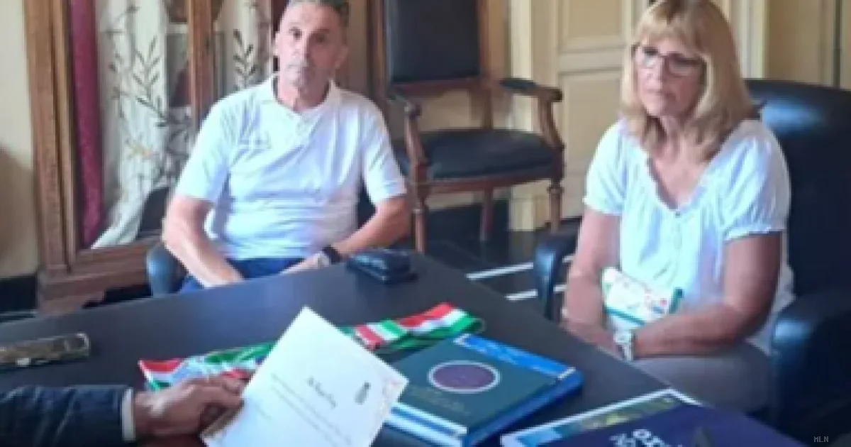 Tre decenni di fedeltà: Alassio premia la famiglia svizzera che torna ogni estate