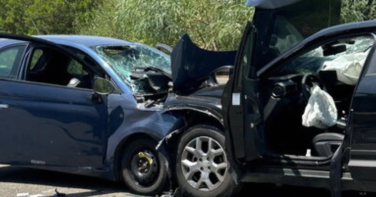 Tragedia sulla strada a Cagliari: scontro frontale tra due veicoli, due morti