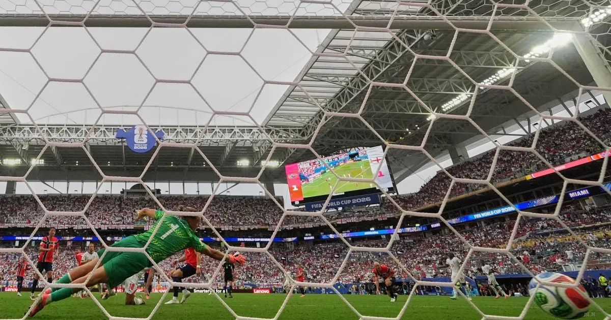 Mondiale 2026, la spider cam fa gol: tecnologia che non vede quello che conta