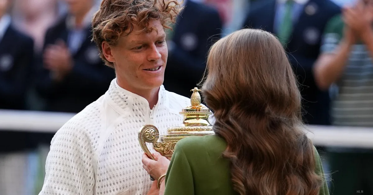 Sinner bis a Wimbledon: l'incontro privato con William, Kate e i piccoli principi George e Charlotte