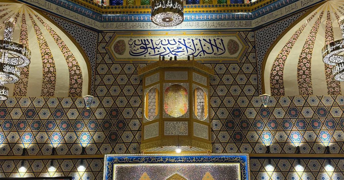 Berlino finanzia i corsi per imam con fondi pubblici: la strategia tedesca divide