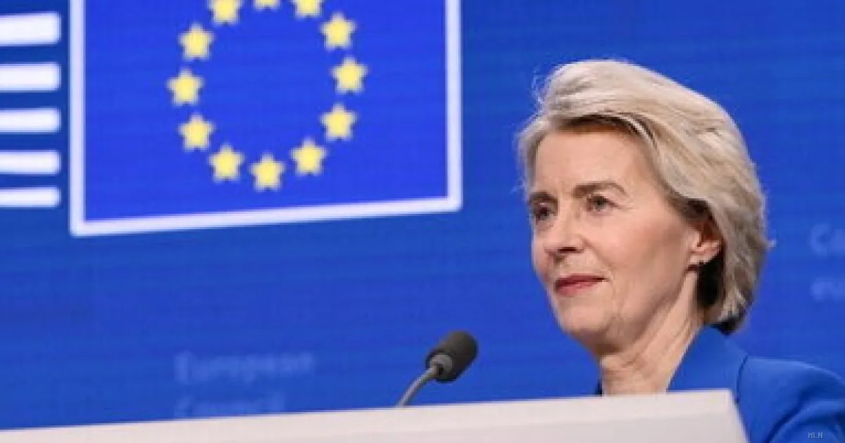 Von der Leyen: serve un'età minima per accedere ai social network