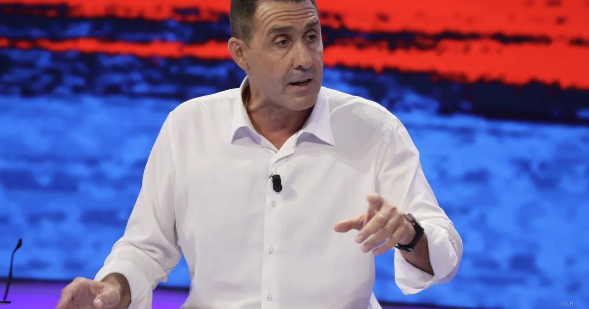 Vannacci torna in tv su La7: la strategia di divisione del centrodestra continua